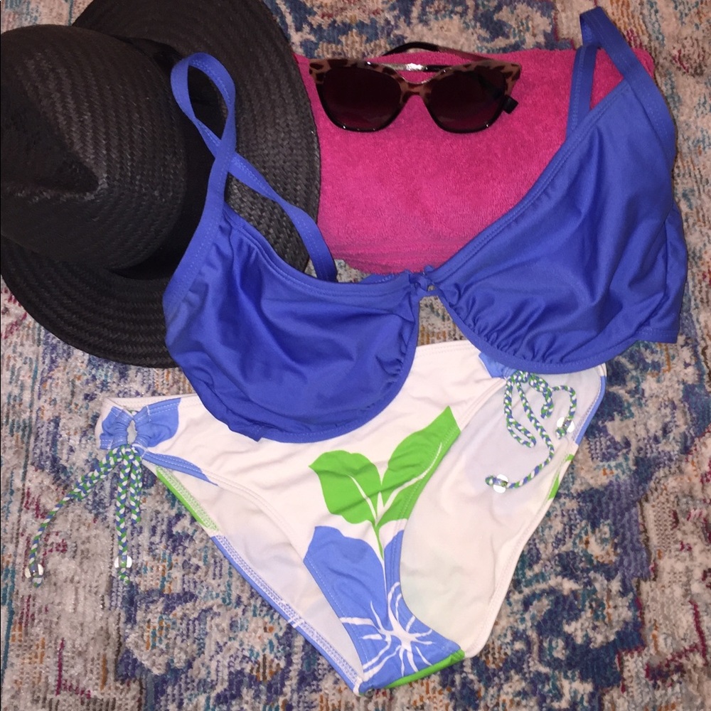 Tropical bathing suit bottoms